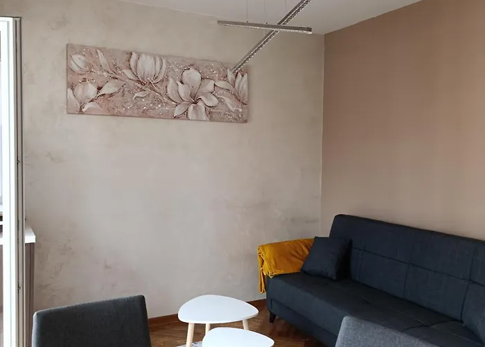 Miladinovic * Belgrado